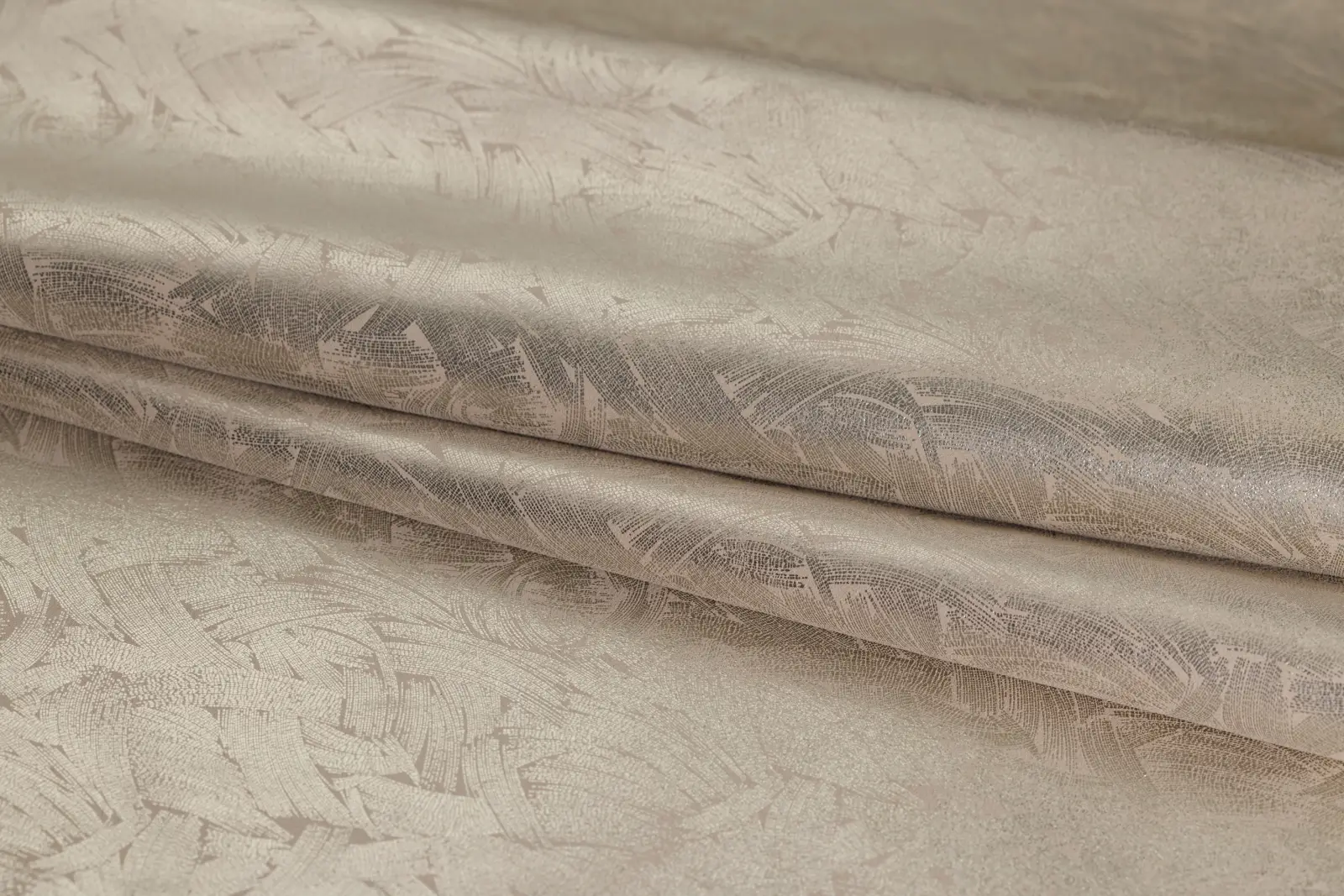 Brushed Beautifully Platinum Beige