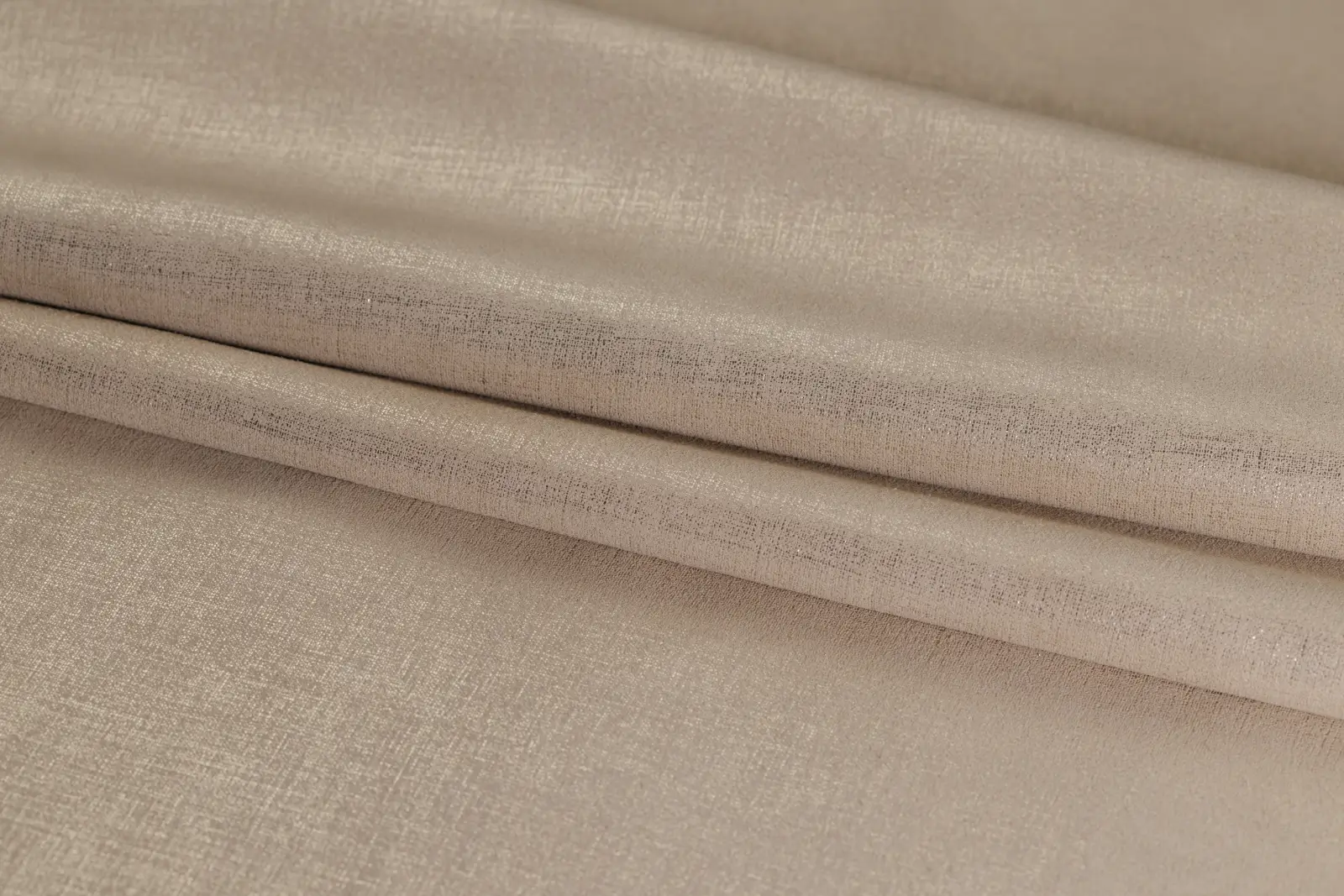 Lines Of Luster Beige Platinum