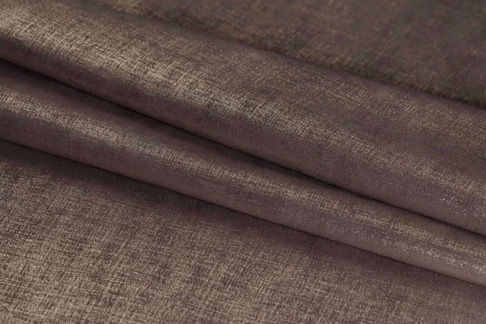 Lines Of Luster Stormy Platinum